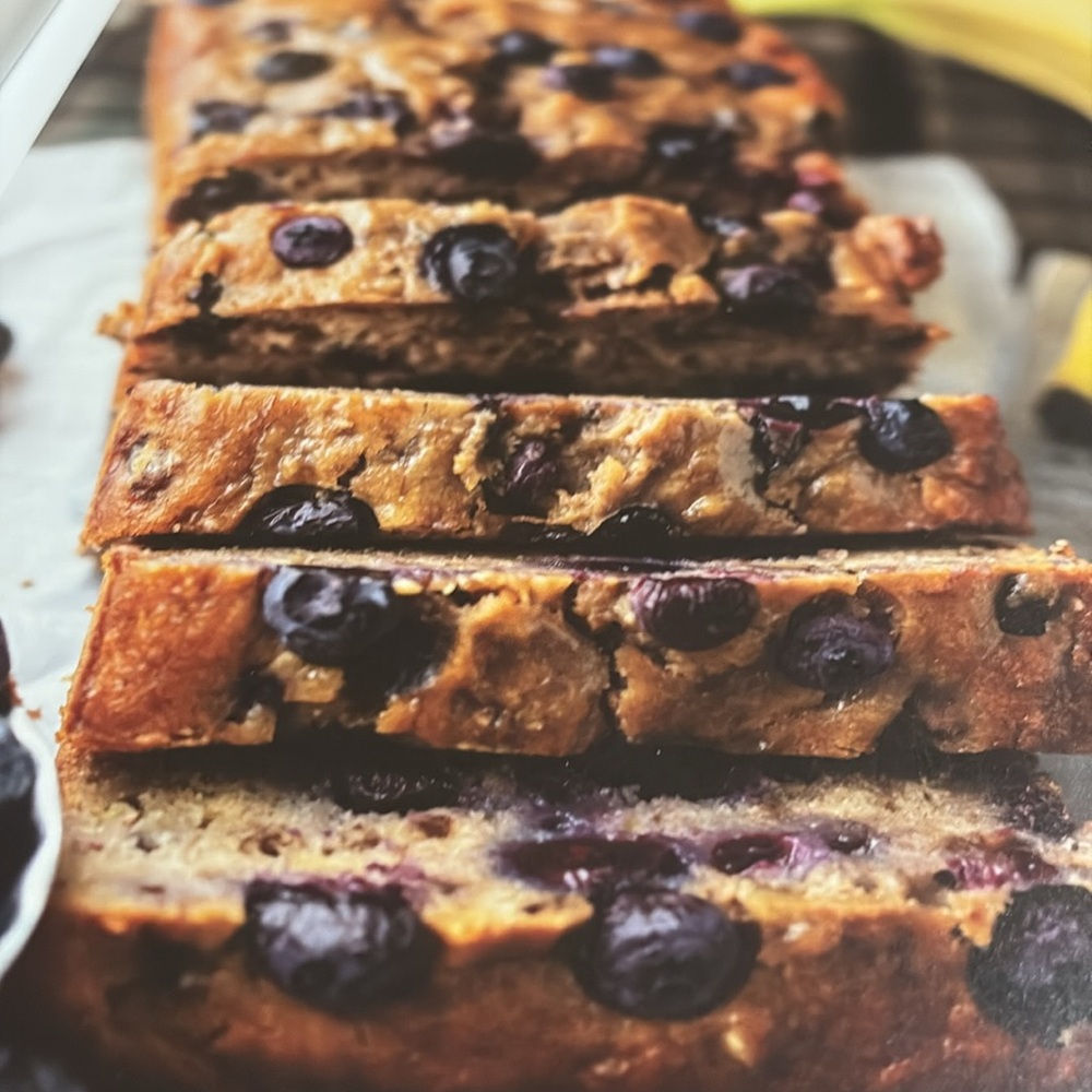 Avery White and Green Kitchen Cookbook - Picture 4 of 12